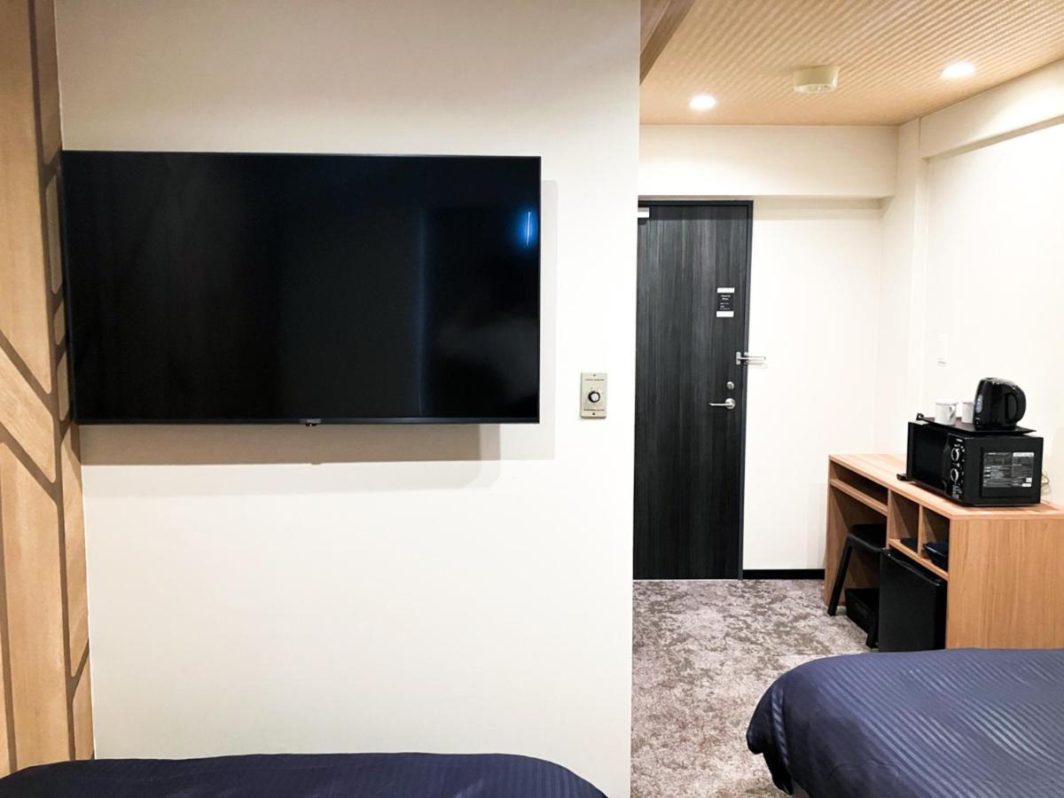 Livemax Budget Iyo Mishima 2* Shikokuchuo